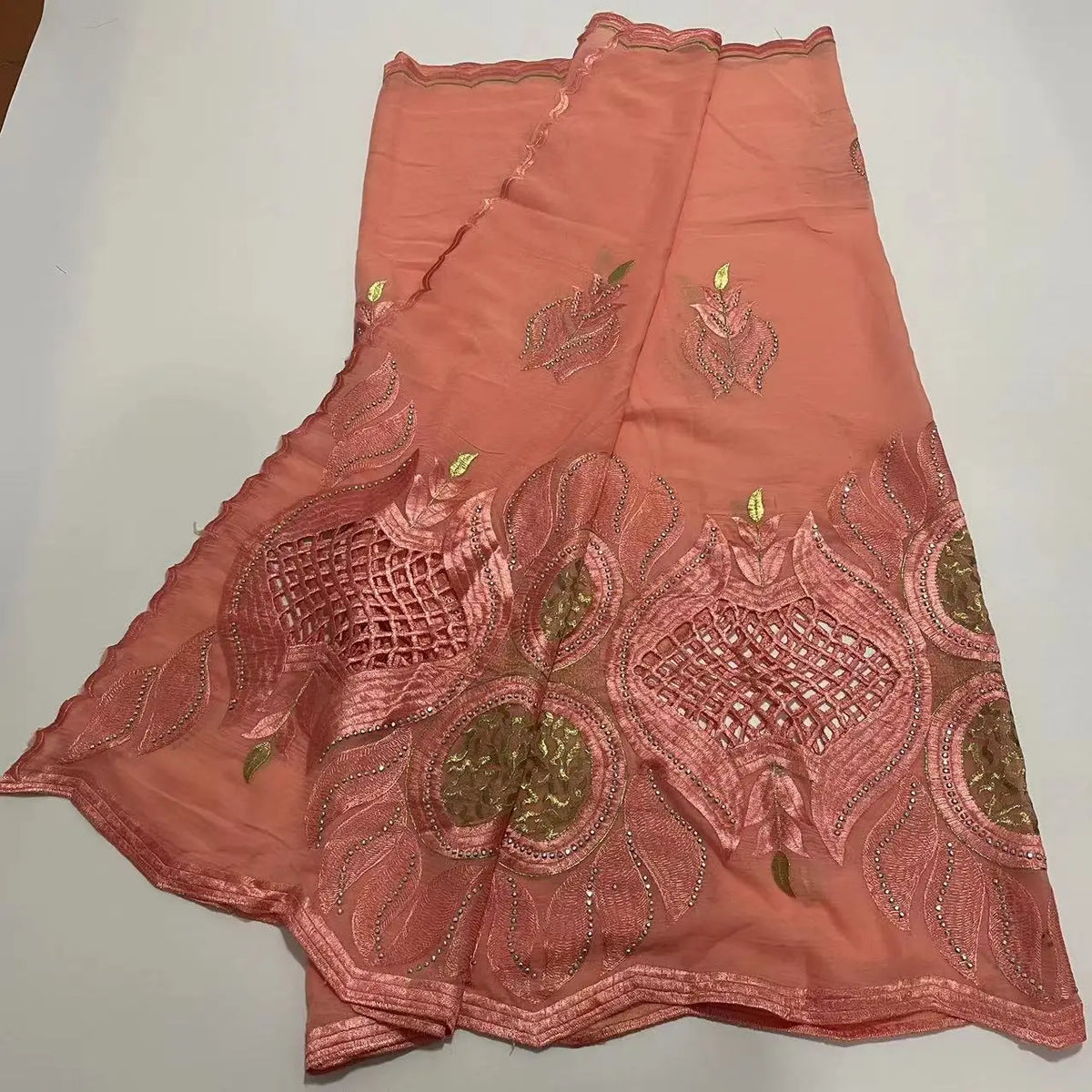 Foulard Islamique 100% Coton Brodé – Hijab Châle Style Dubaï | Toutes Saisons
