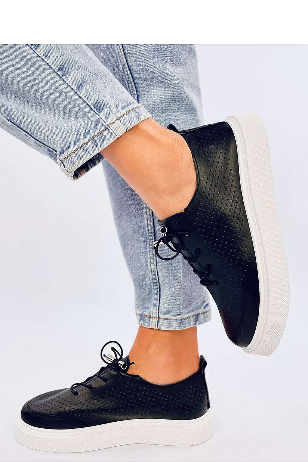 Inello model 192589 sneakers