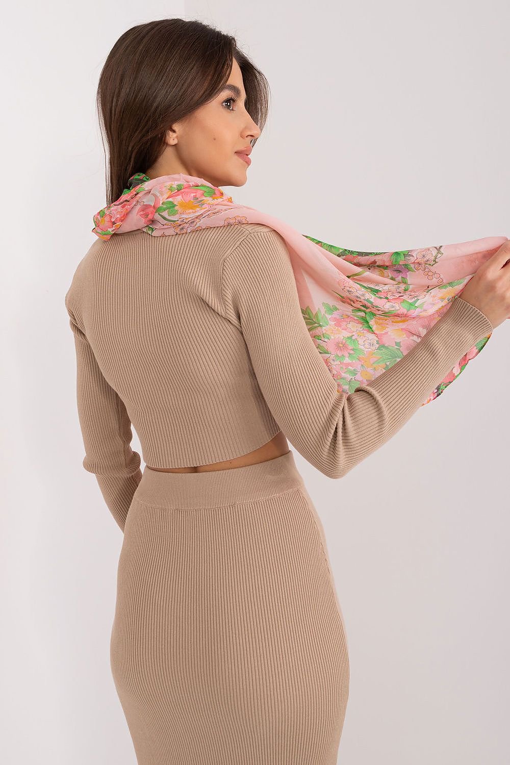 Scarf model 193167 AT