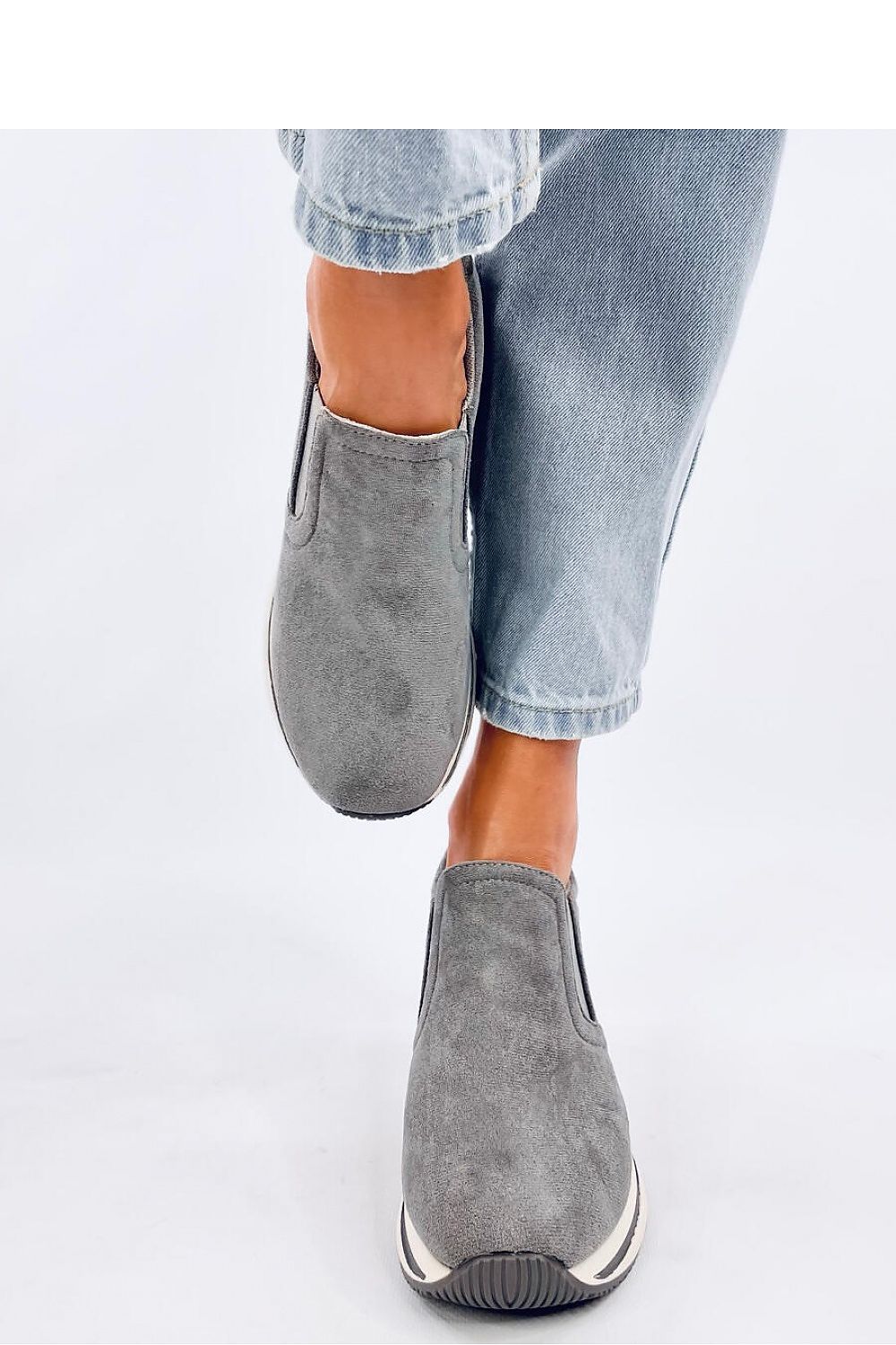 Low shoes with buskins model 194027 Inello