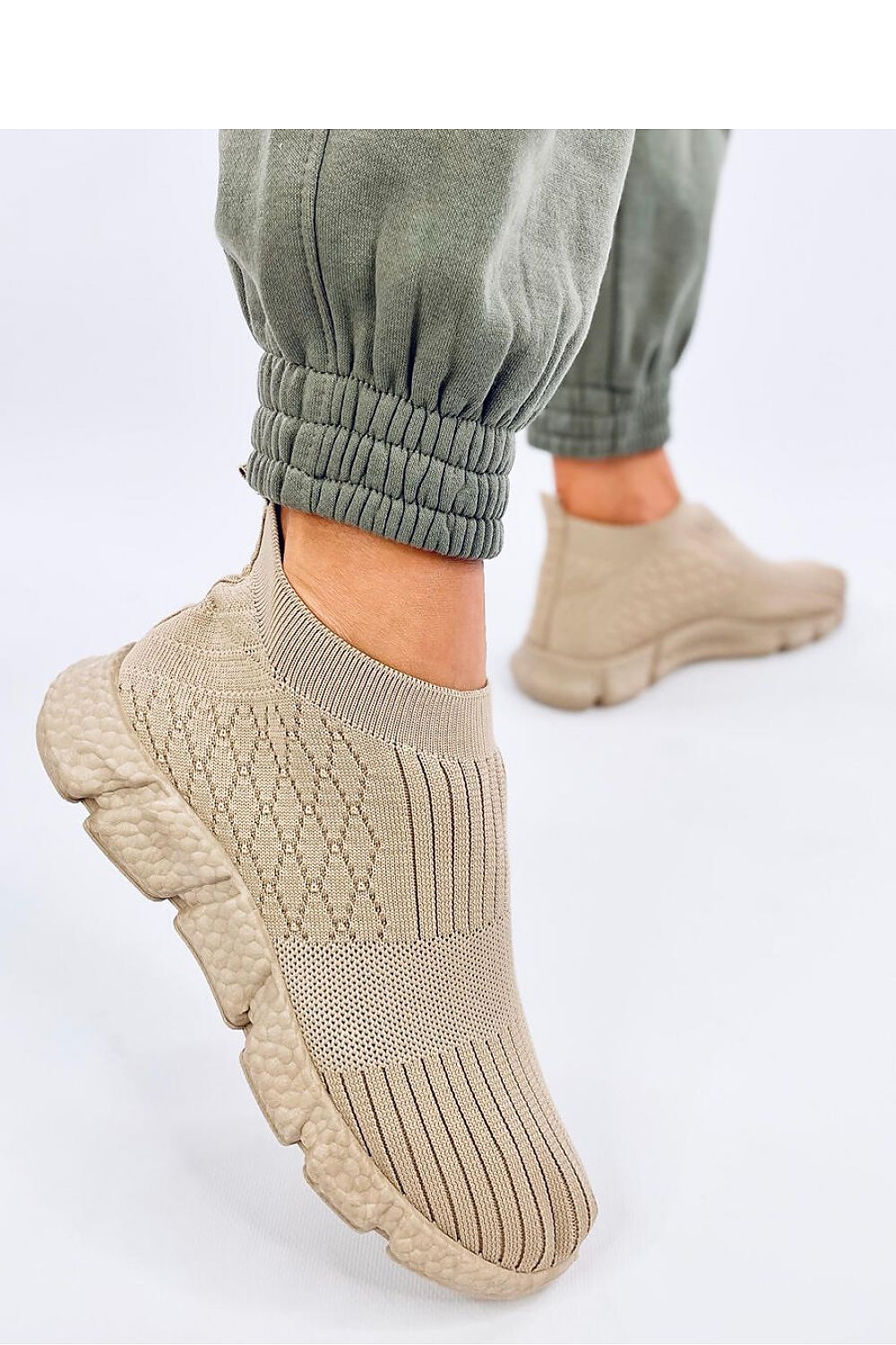 Sports shoes model 194039 Inello