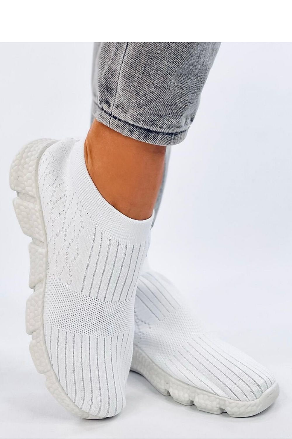 Sports shoes model 194040 Inello