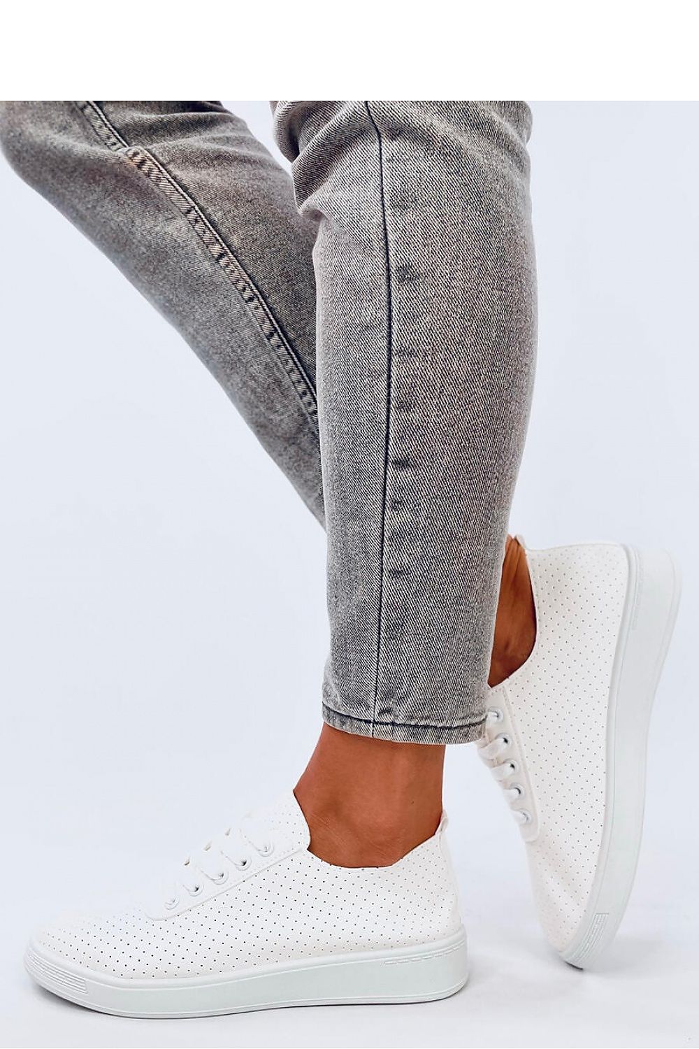 Inello model 194612 sneakers