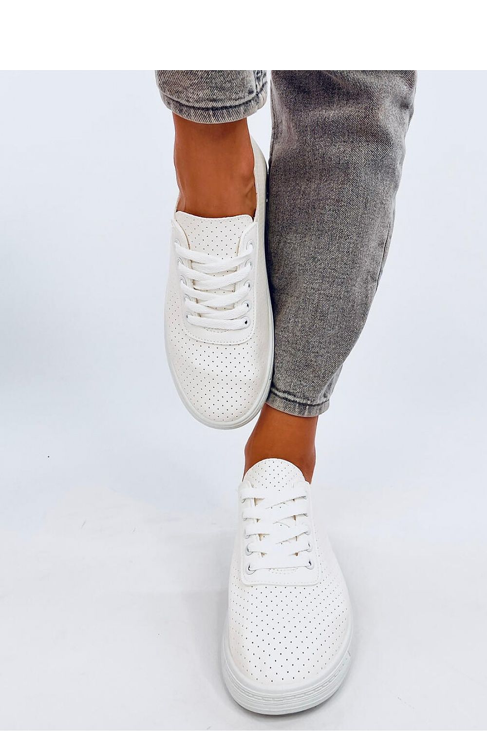 Inello model 194612 sneakers