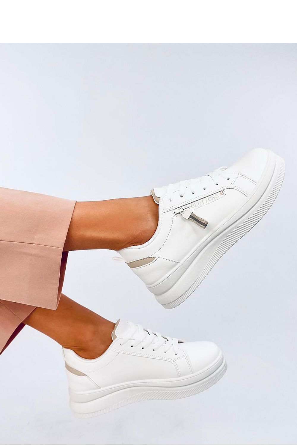 Sports shoes model 194630 Inello