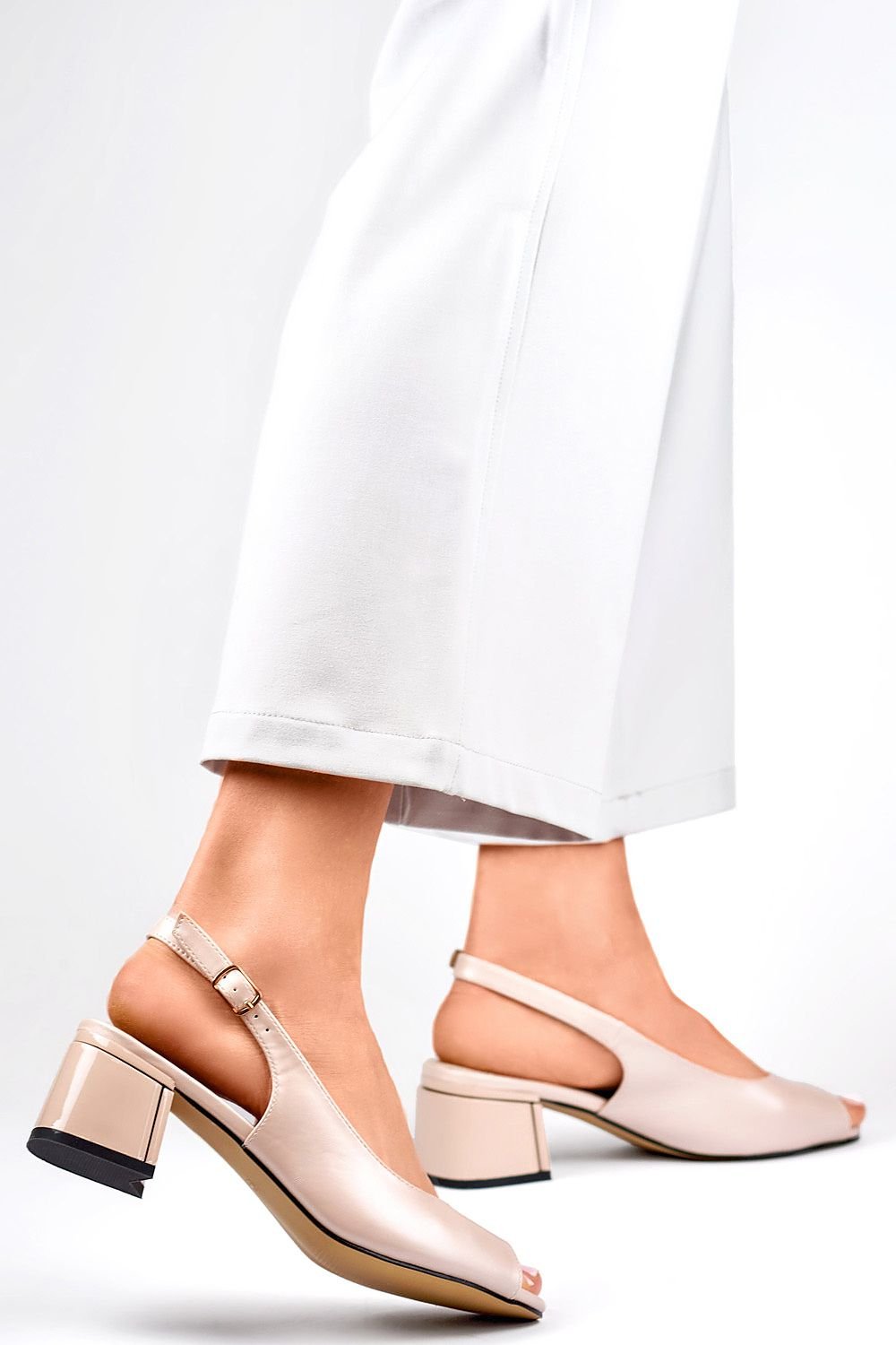 Wide heel pumps model 194898 PRIMO