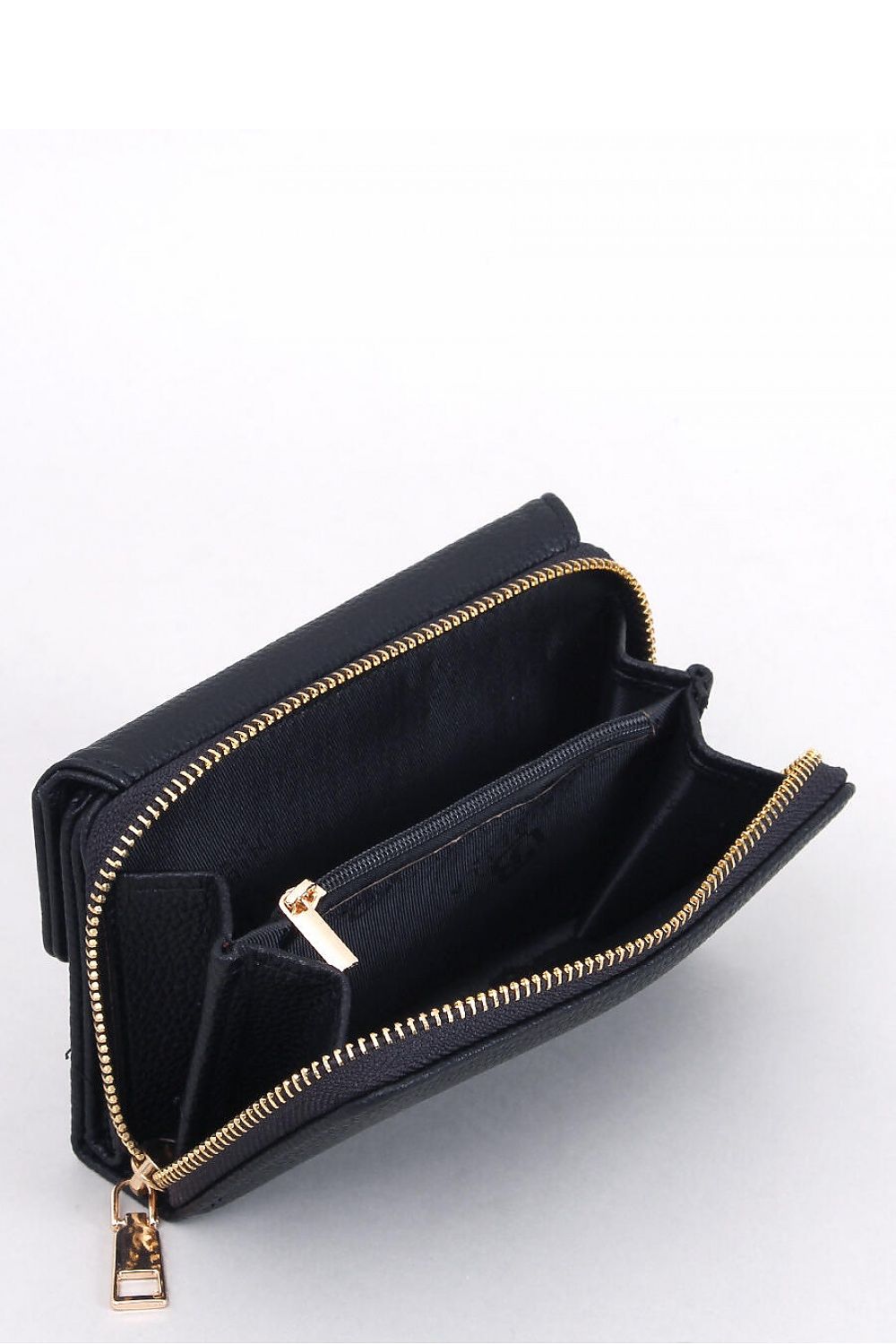 Women's wallet model 195070 Inello
