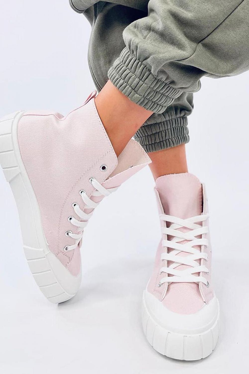 Inello model 195526 sneakers
