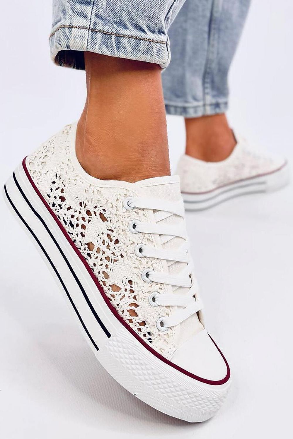 Inello model 195557 sneakers