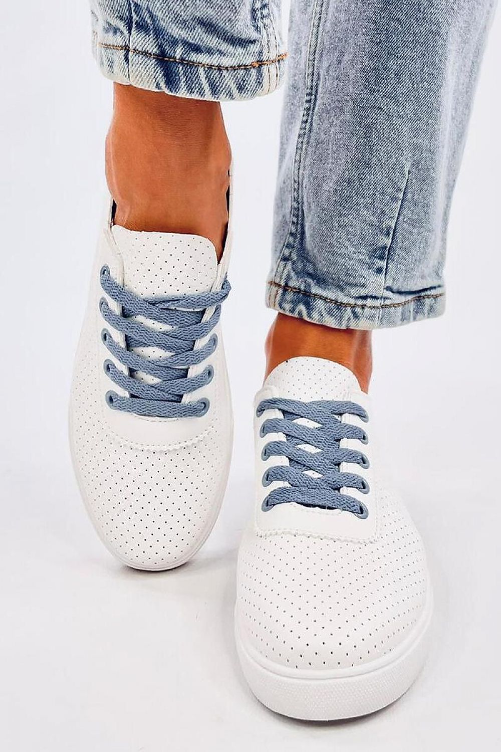 Inello model 196064 sneakers