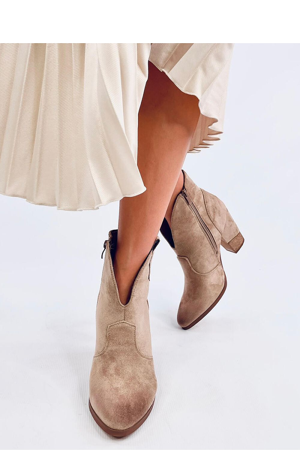 Bottes à talons model 200608 Inello