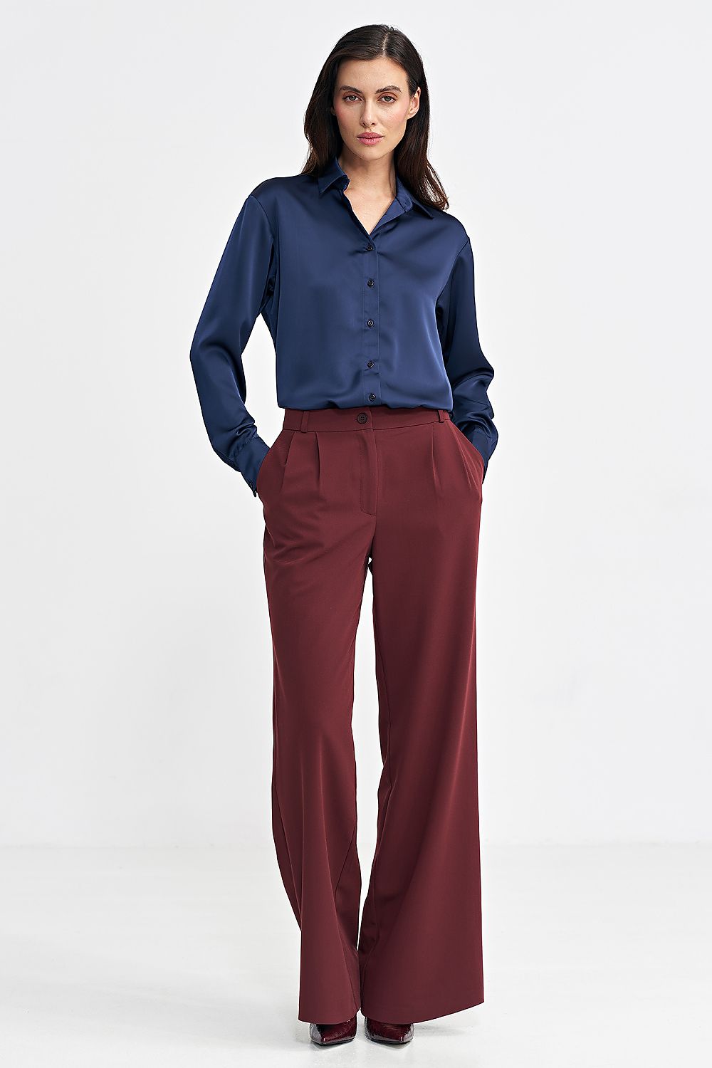 Long pants model 202476 Nife