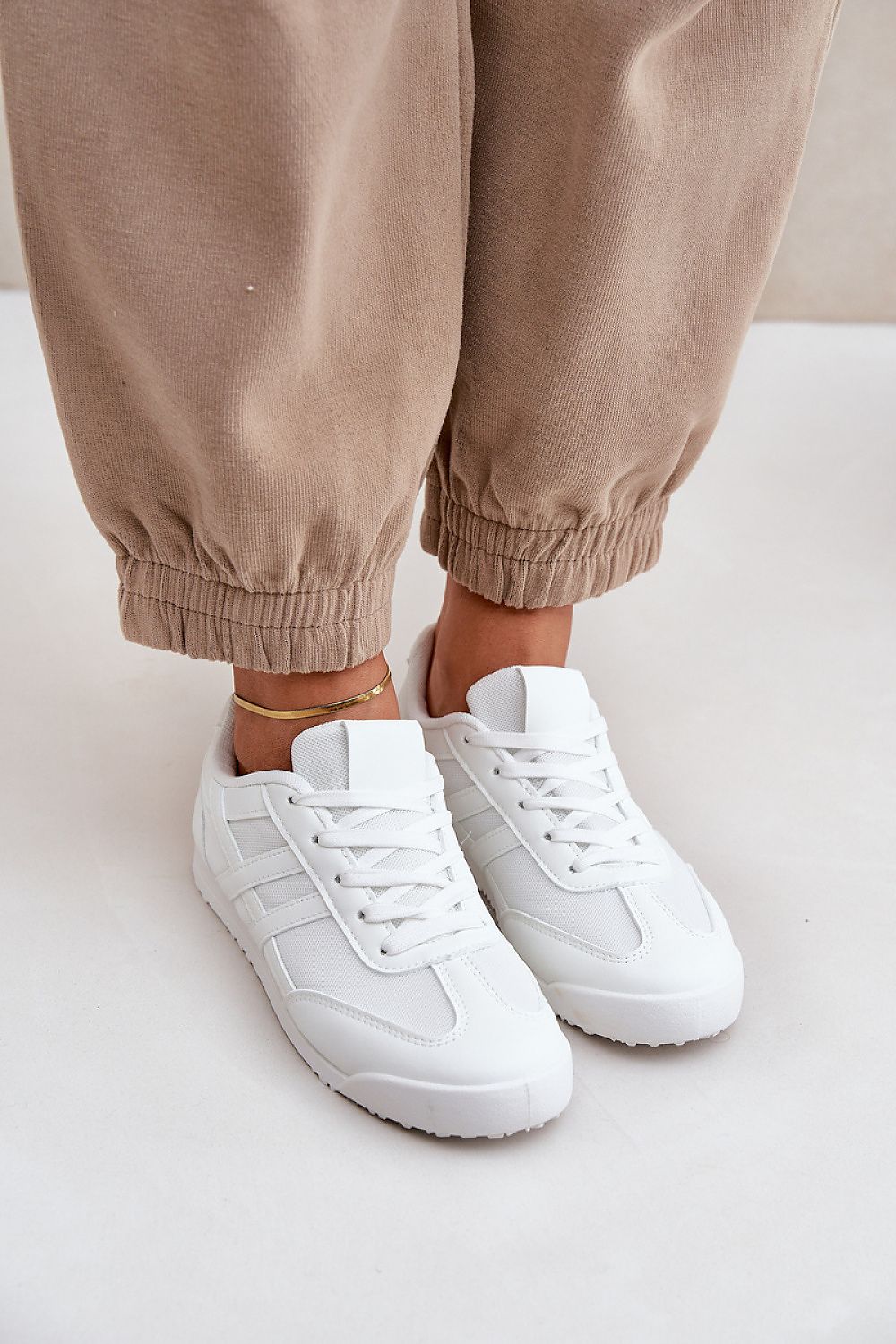 Baskets model 206802 Step in style