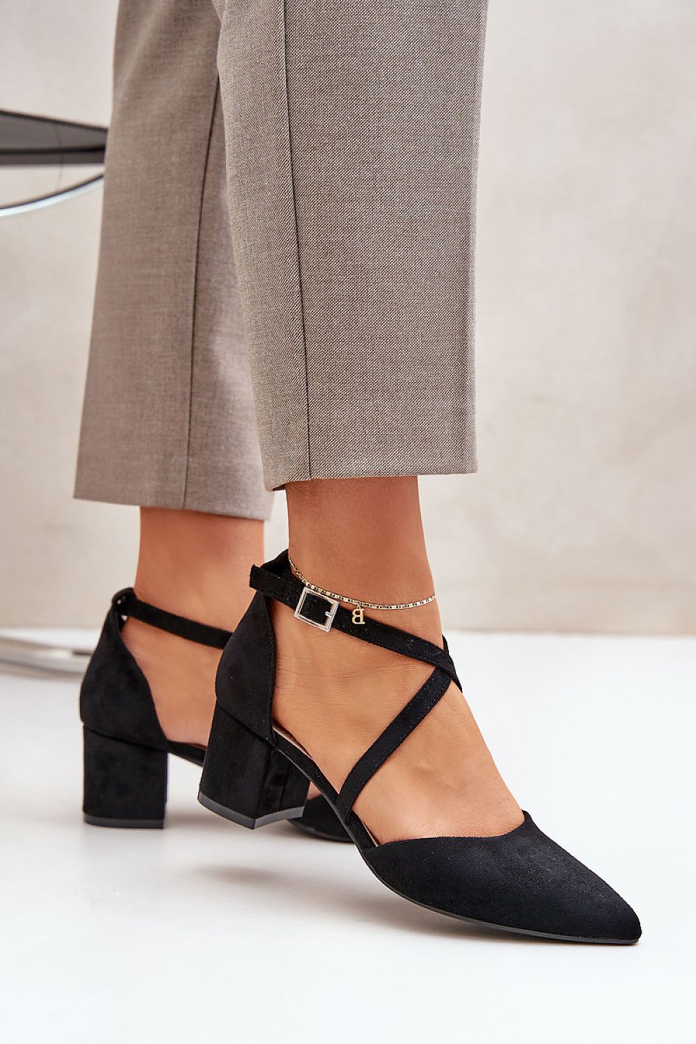 Escarpins talon large model 206812 Step in style