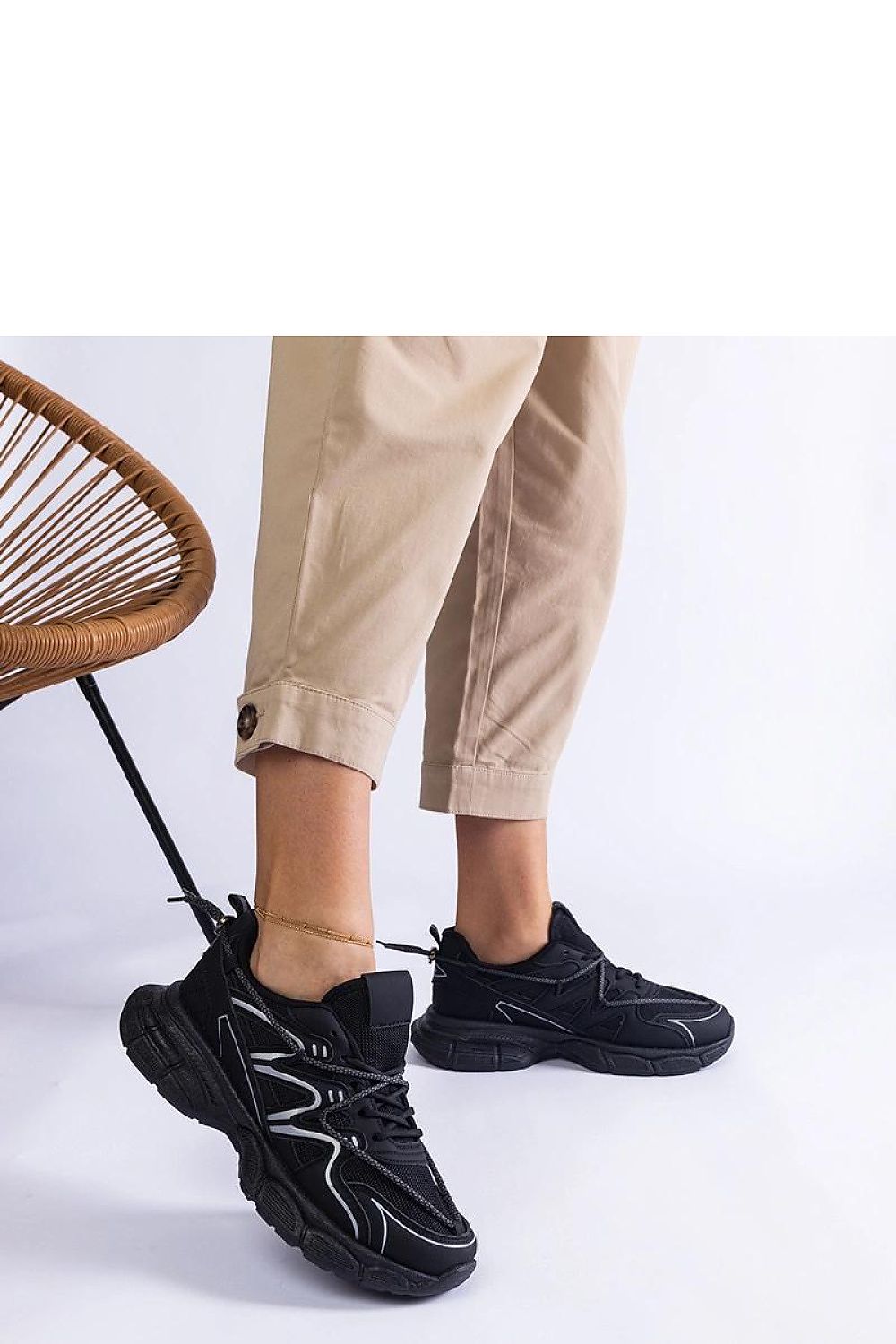 Baskets model 207126 Solea