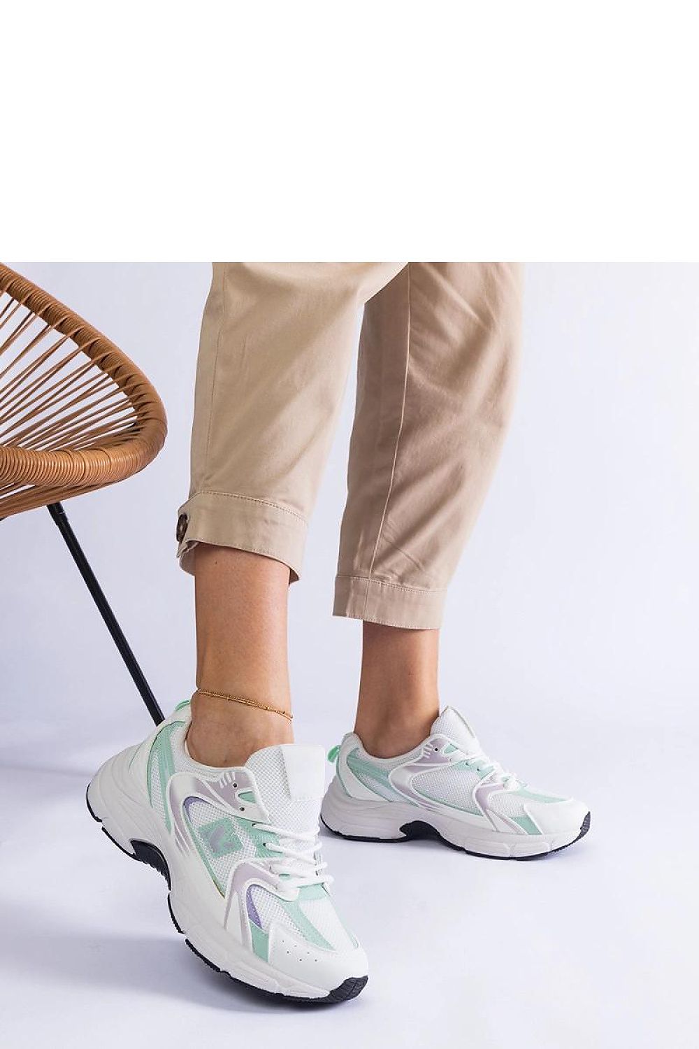 Baskets model 207141 Solea