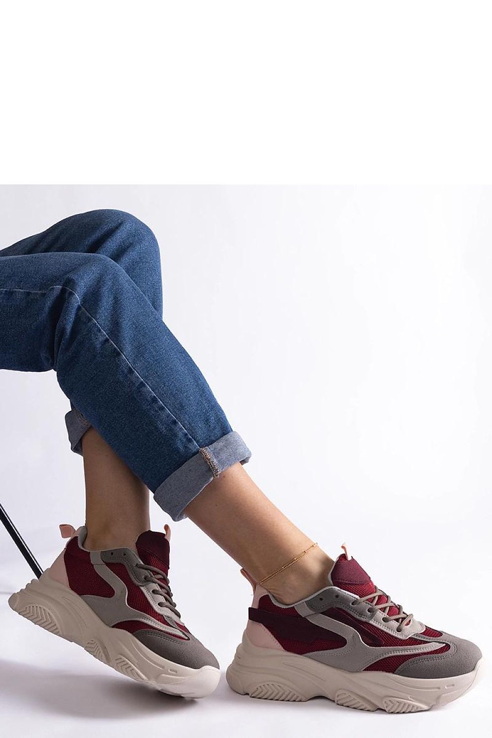 Baskets model 207143 Solea