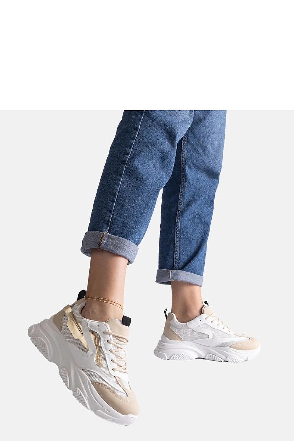 Baskets model 207144 Solea