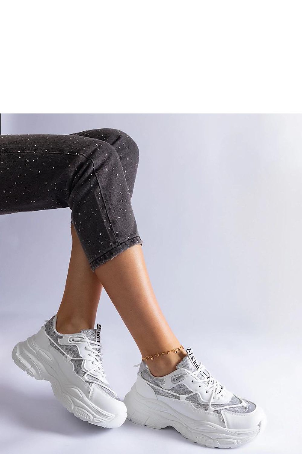 Baskets model 207151 Solea