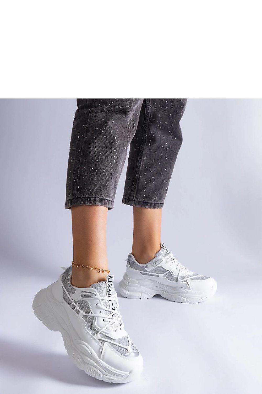 Baskets model 207151 Solea