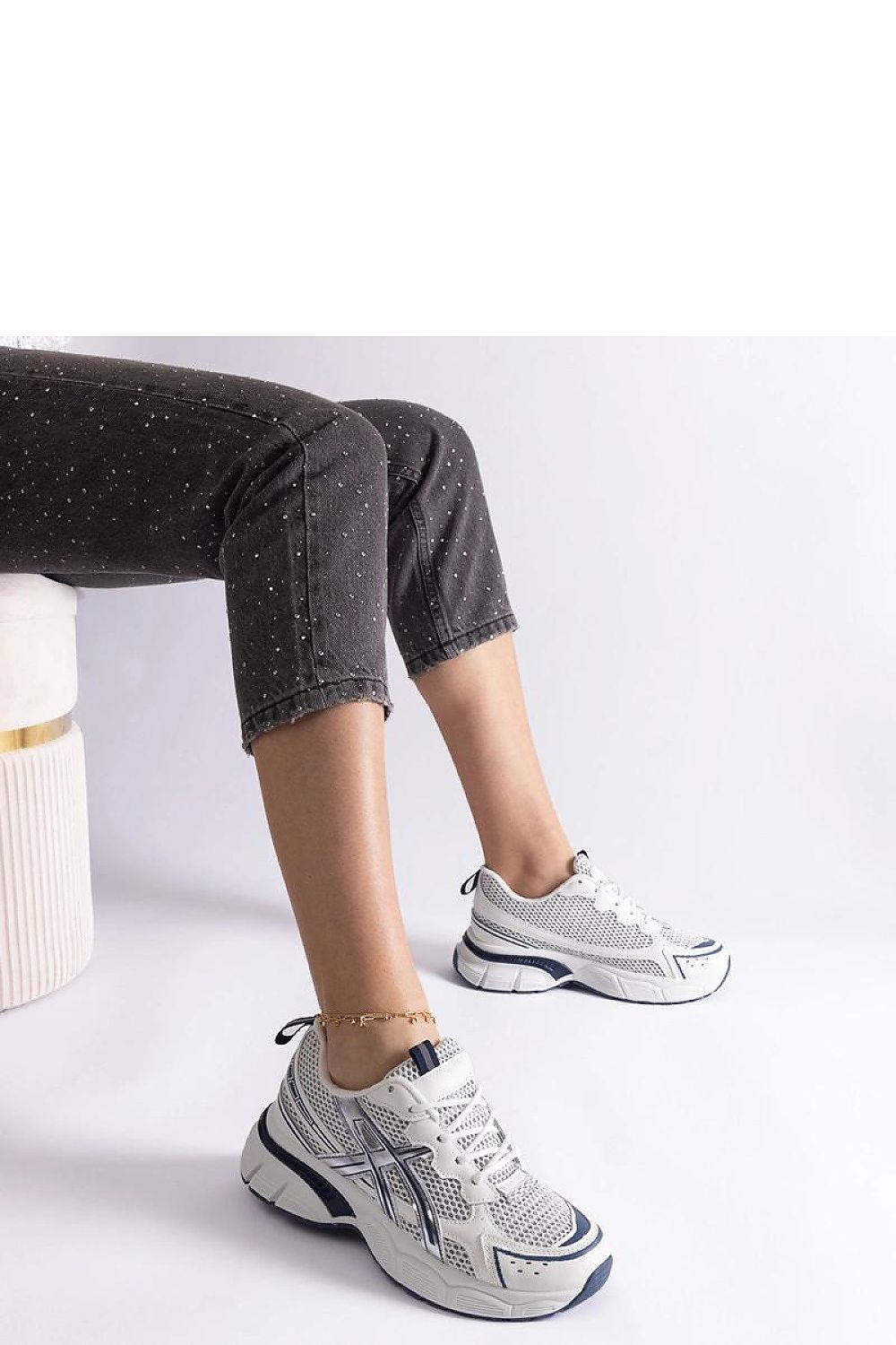 Baskets model 207159 Solea