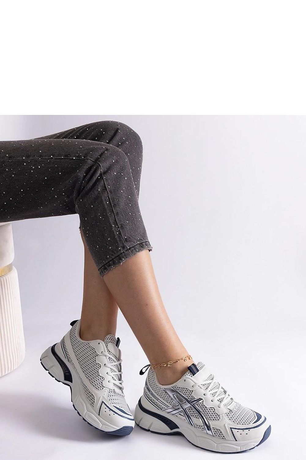 Baskets model 207159 Solea