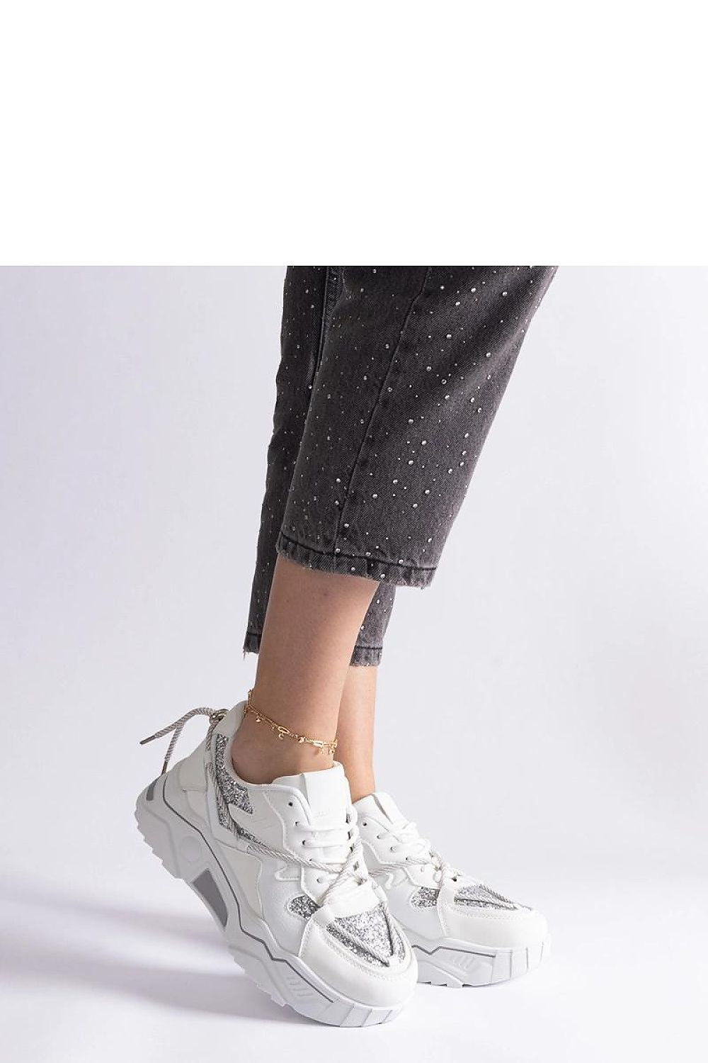 Baskets model 207165 Solea