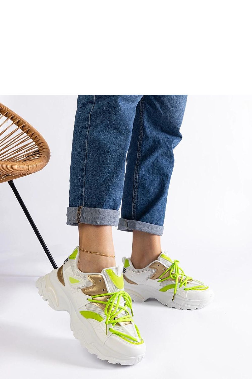 Baskets model 207168 Solea