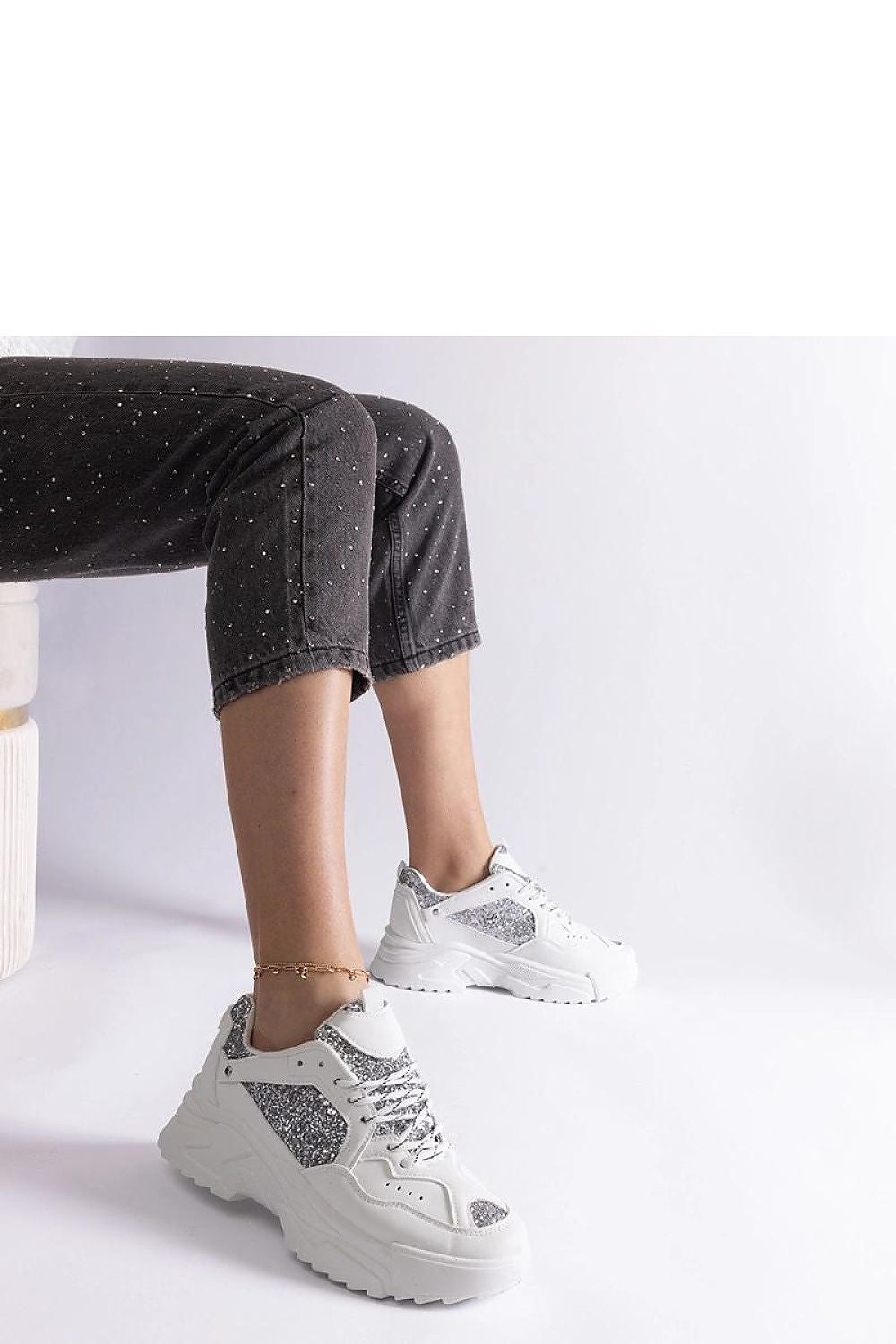 Baskets model 207177 Solea