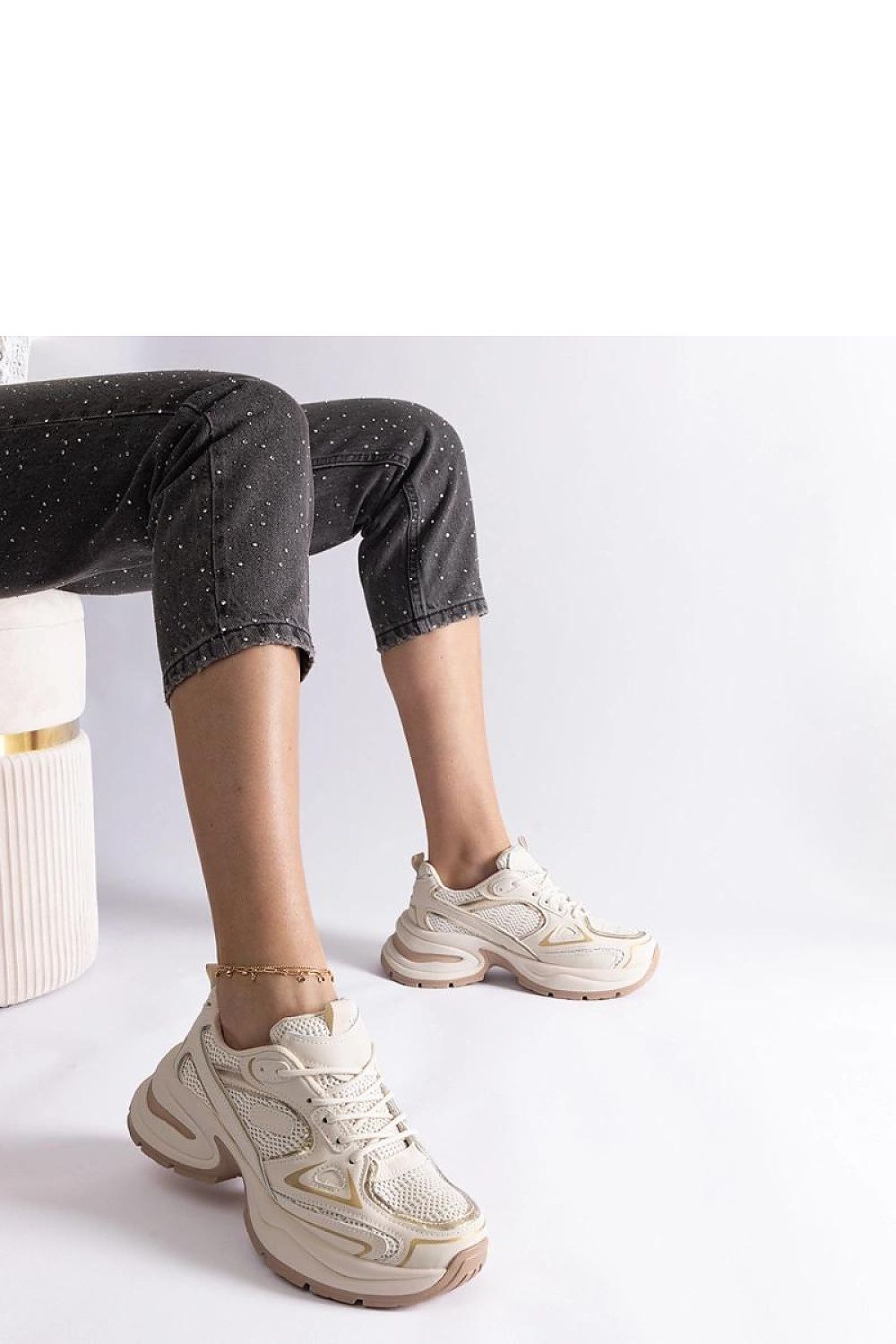 Baskets model 207178 Solea