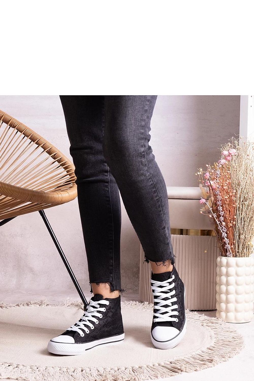 Baskets model 207206 Solea