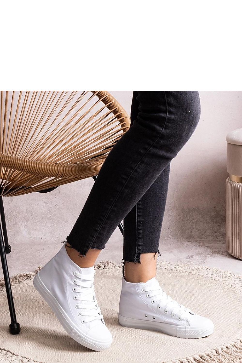 Baskets model 207213 Solea