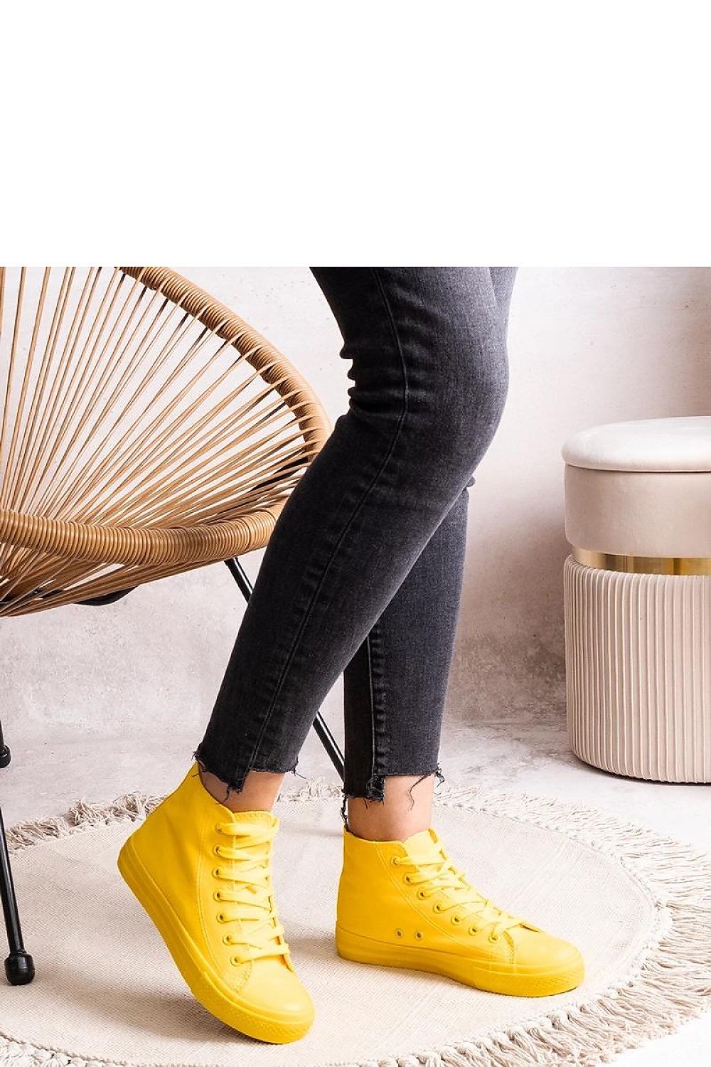 Baskets model 207215 Solea