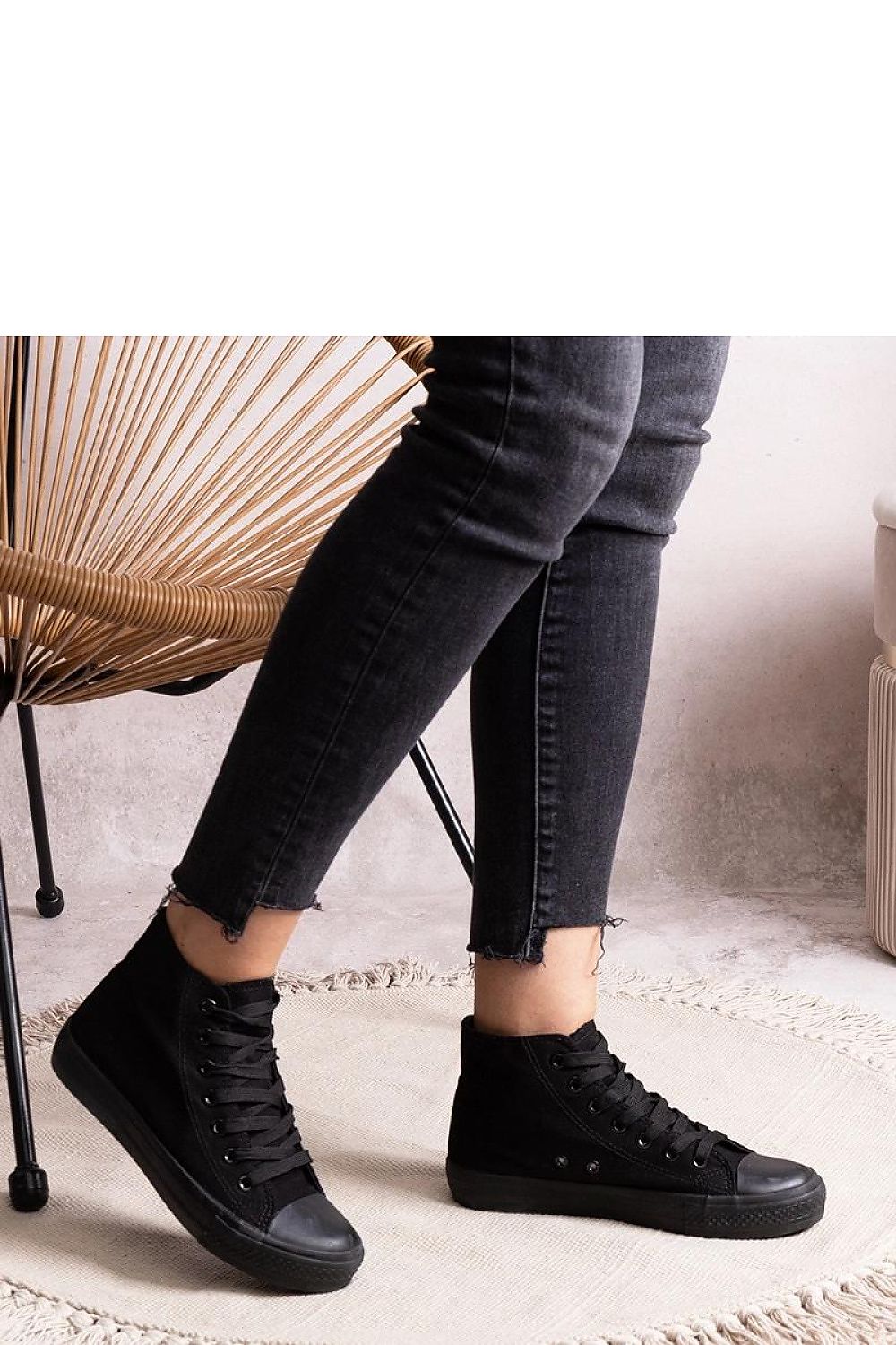 Baskets model 207216 Solea