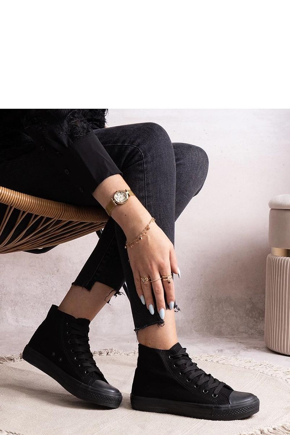 Baskets model 207216 Solea