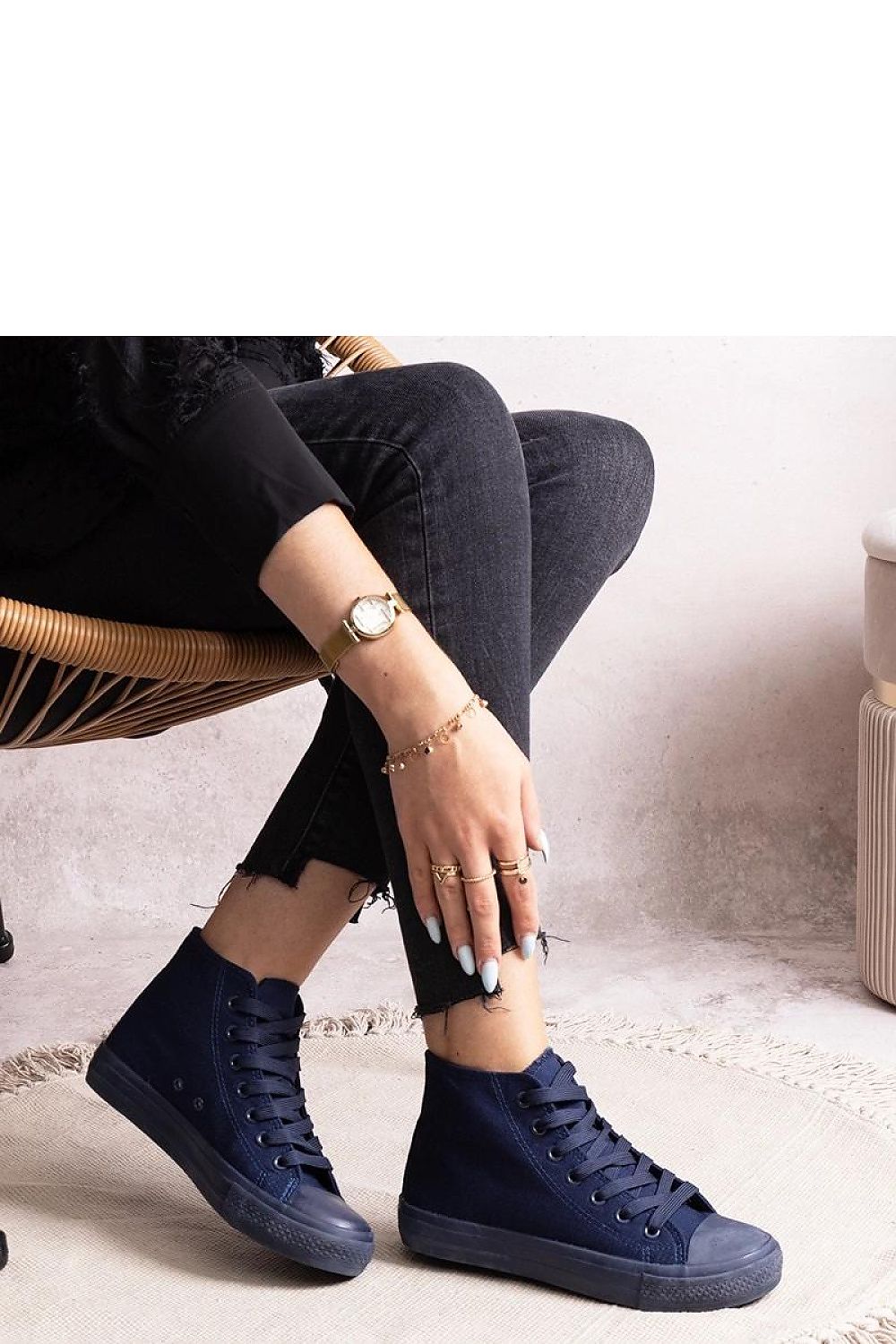 Baskets model 207221 Solea