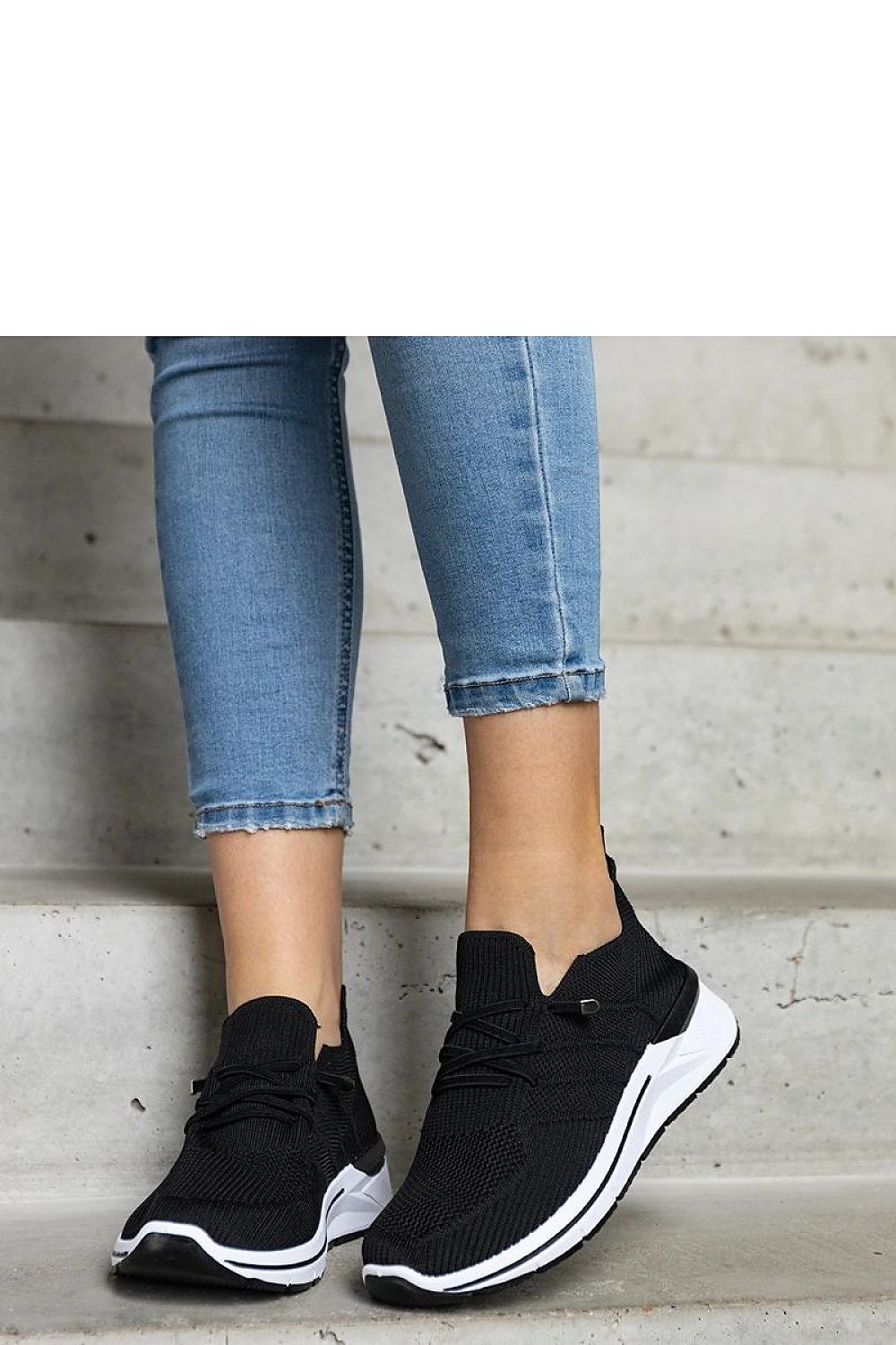 Baskets model 207227 Solea