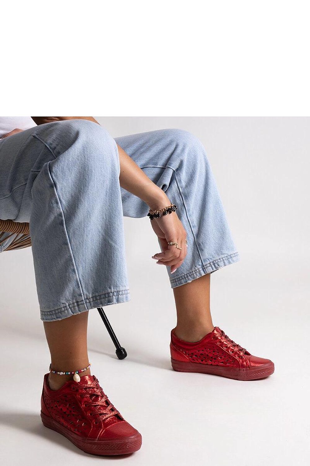 Baskets model 207238 Solea