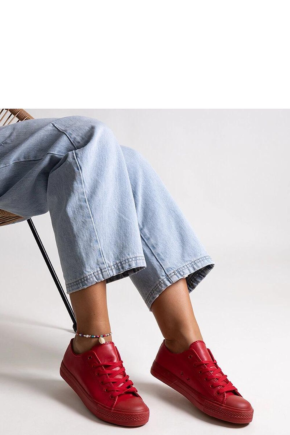 Baskets model 207240 Solea