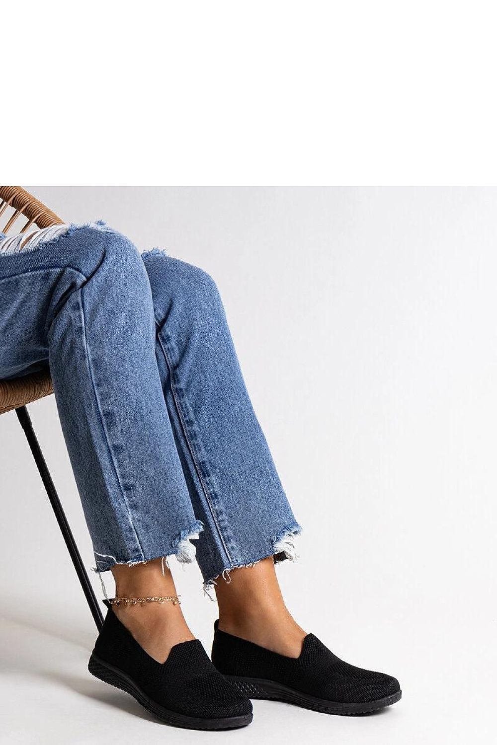 Baskets model 207244 Solea