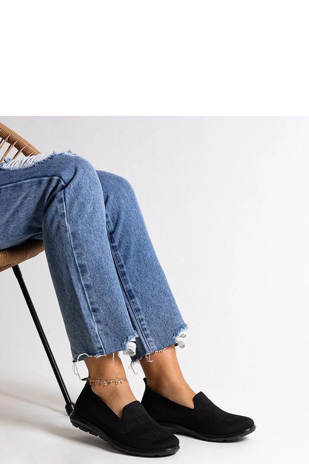 Baskets model 207246 Solea