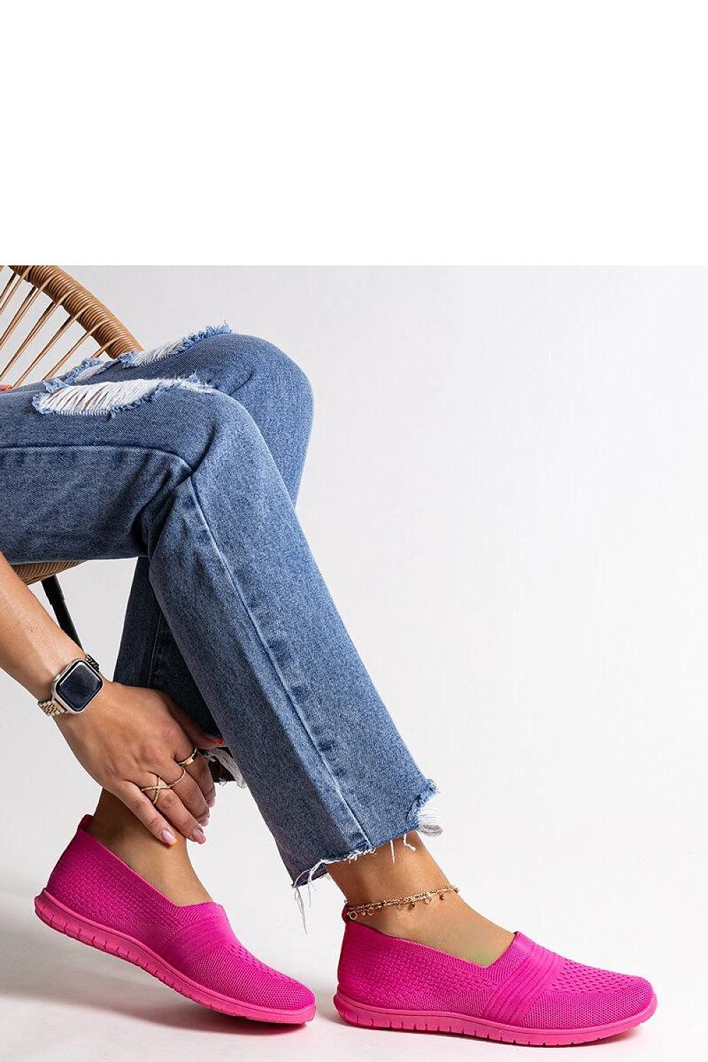 Baskets model 207252 Solea