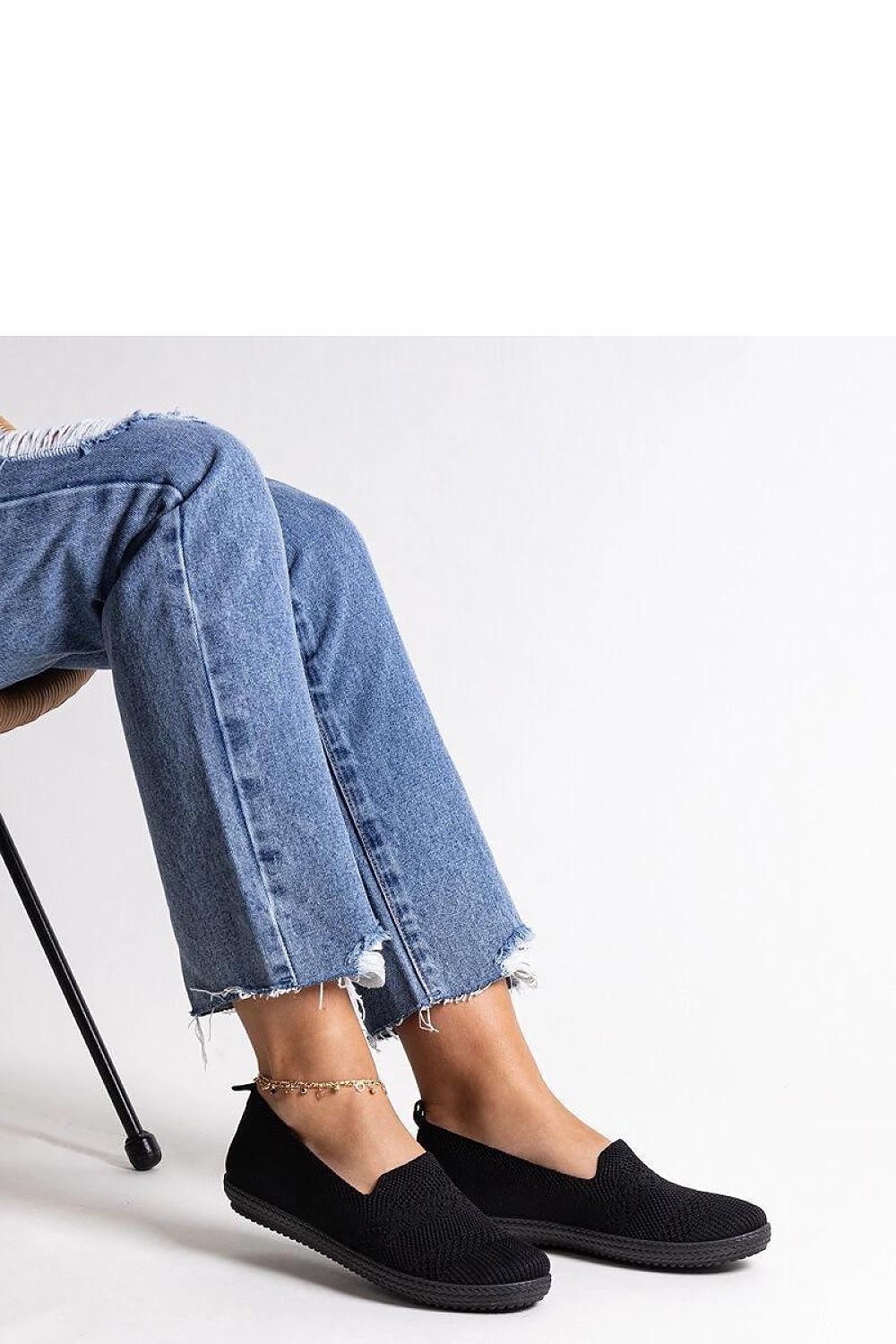 Baskets model 207253 Solea