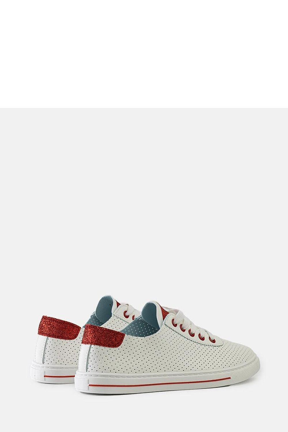 Baskets model 207260 Solea