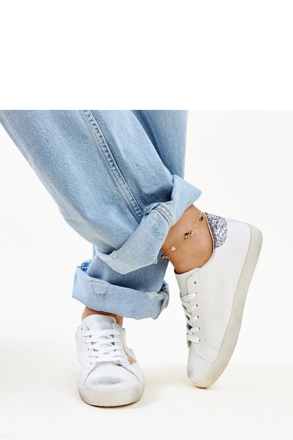 Baskets model 207284 Solea