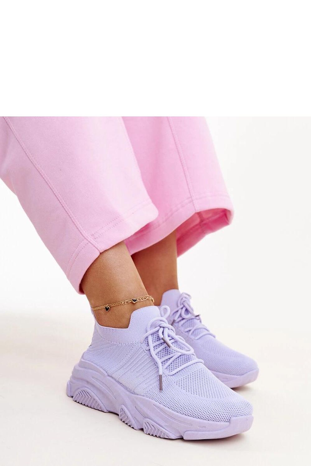 Baskets model 207291 Solea