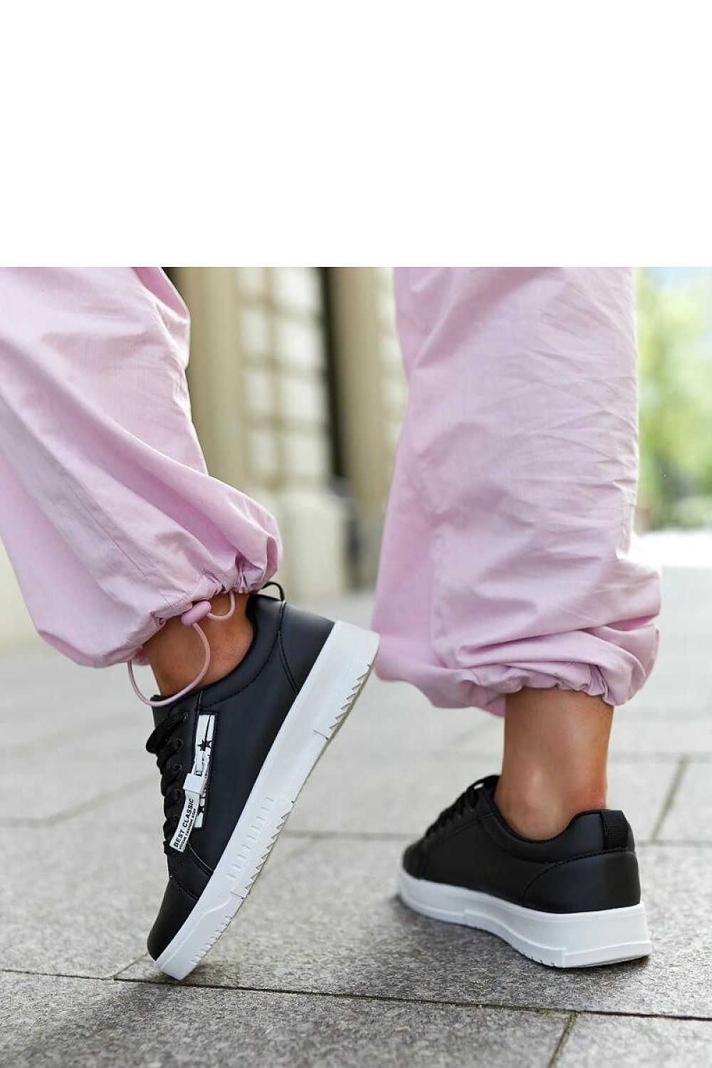 Baskets model 207295 Solea