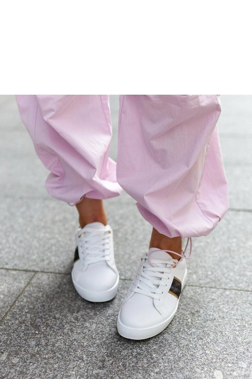 Baskets model 207302 Solea