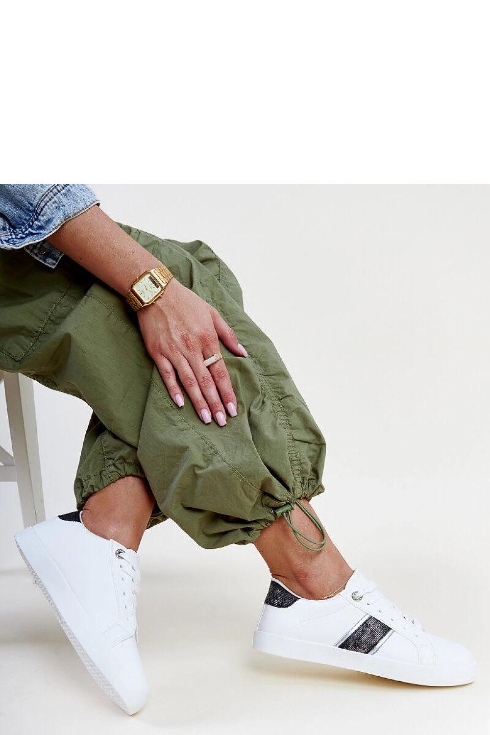 Baskets model 207303 Solea