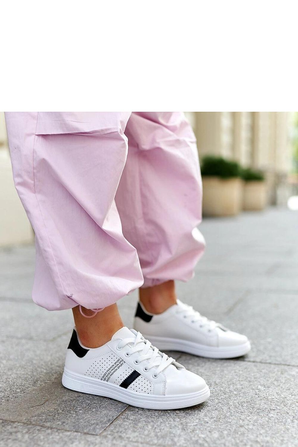 Baskets model 207311 Solea